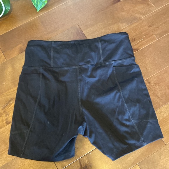 Women's Endless Run Shorts 4” - Picture 5 of 5